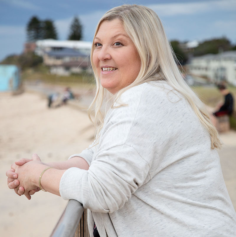 annette_loughlin_smith_lifestyle_portrait_at_beach_by_the_womens_pic_image_copyright_amani_lindsell_7701